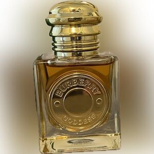 Burberry Goddess Eau De Parfum- 1.0 Fl. Oz. - New
